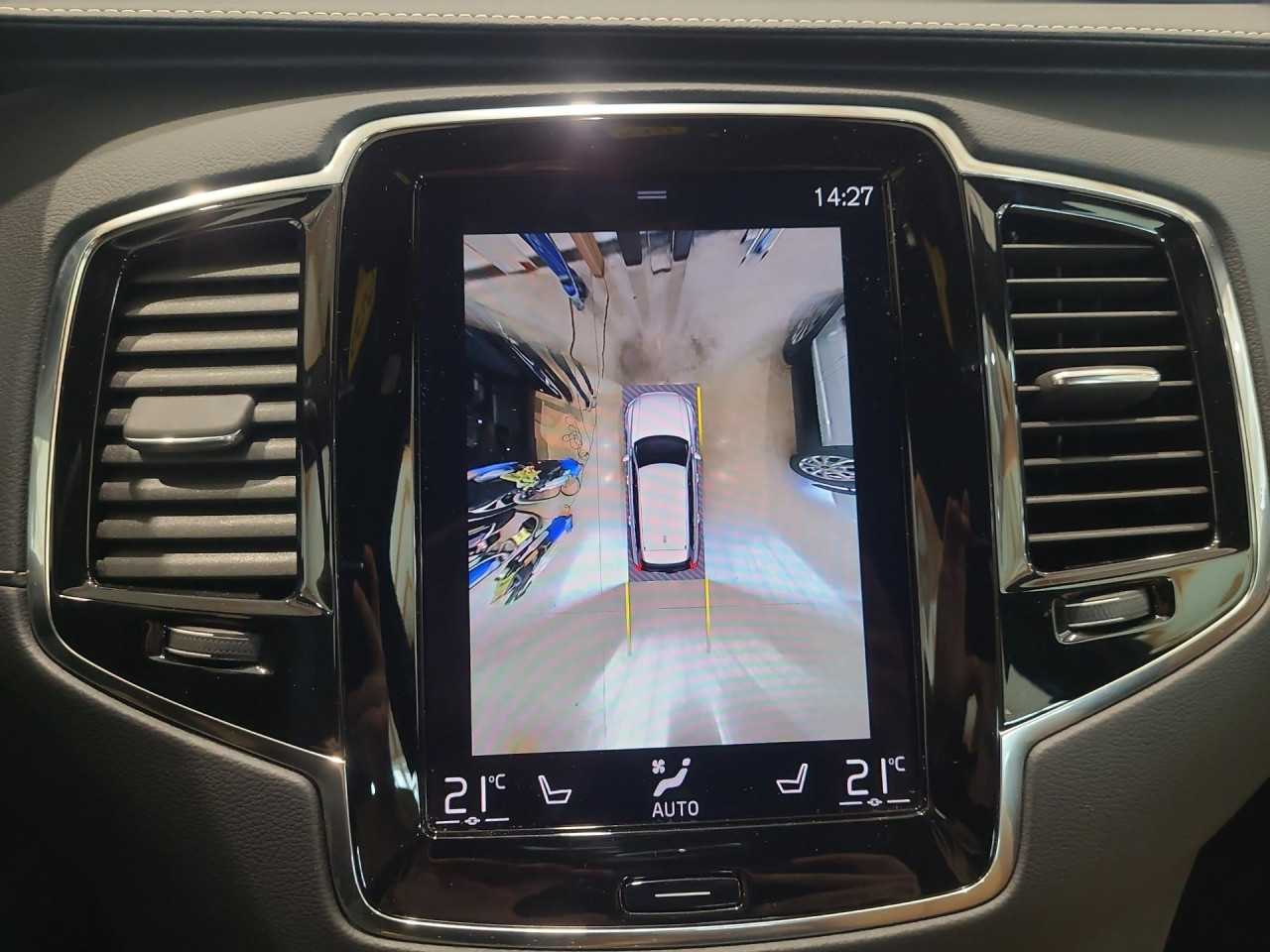 Volvo  XC90