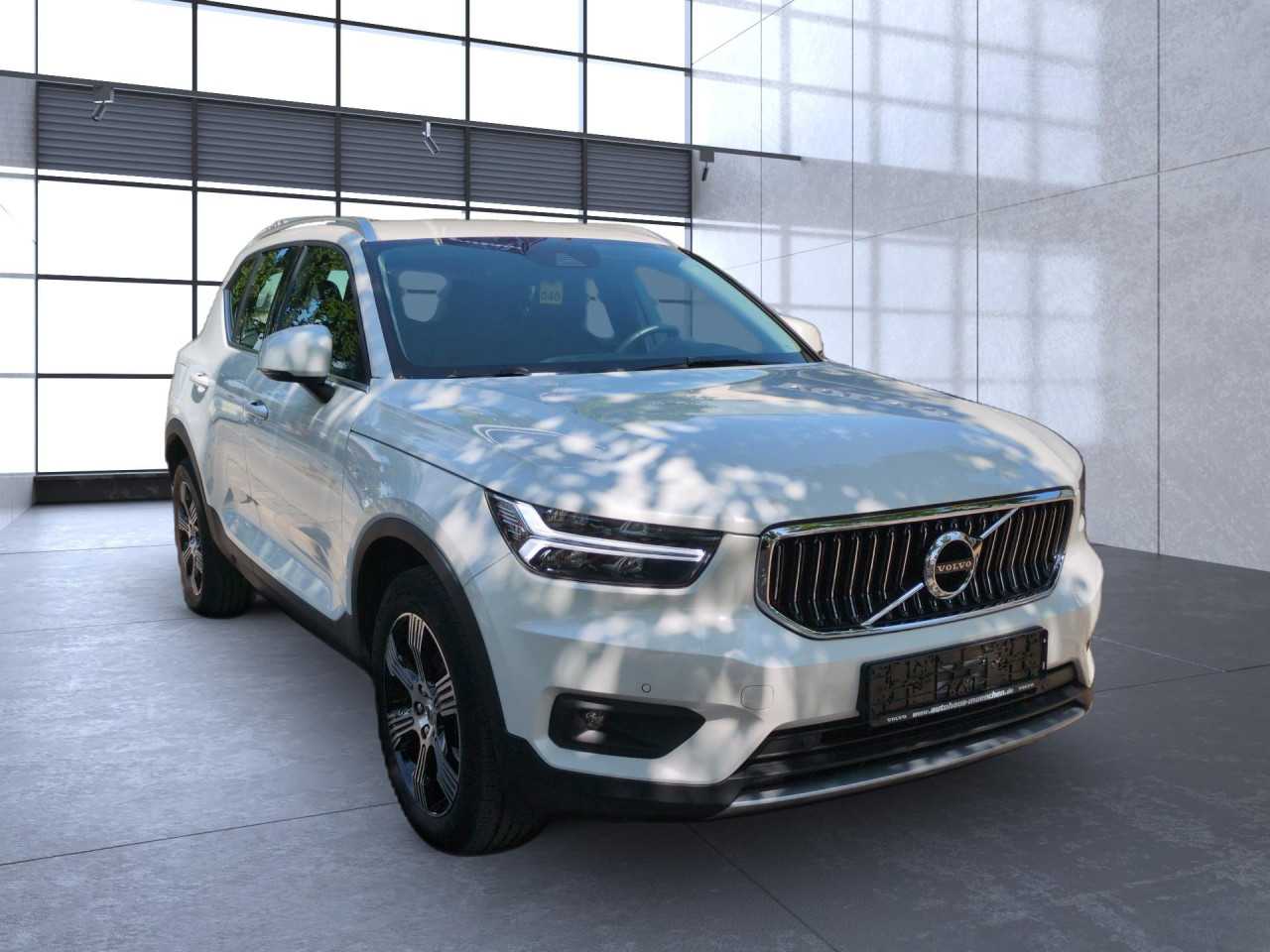 Volvo  XC40