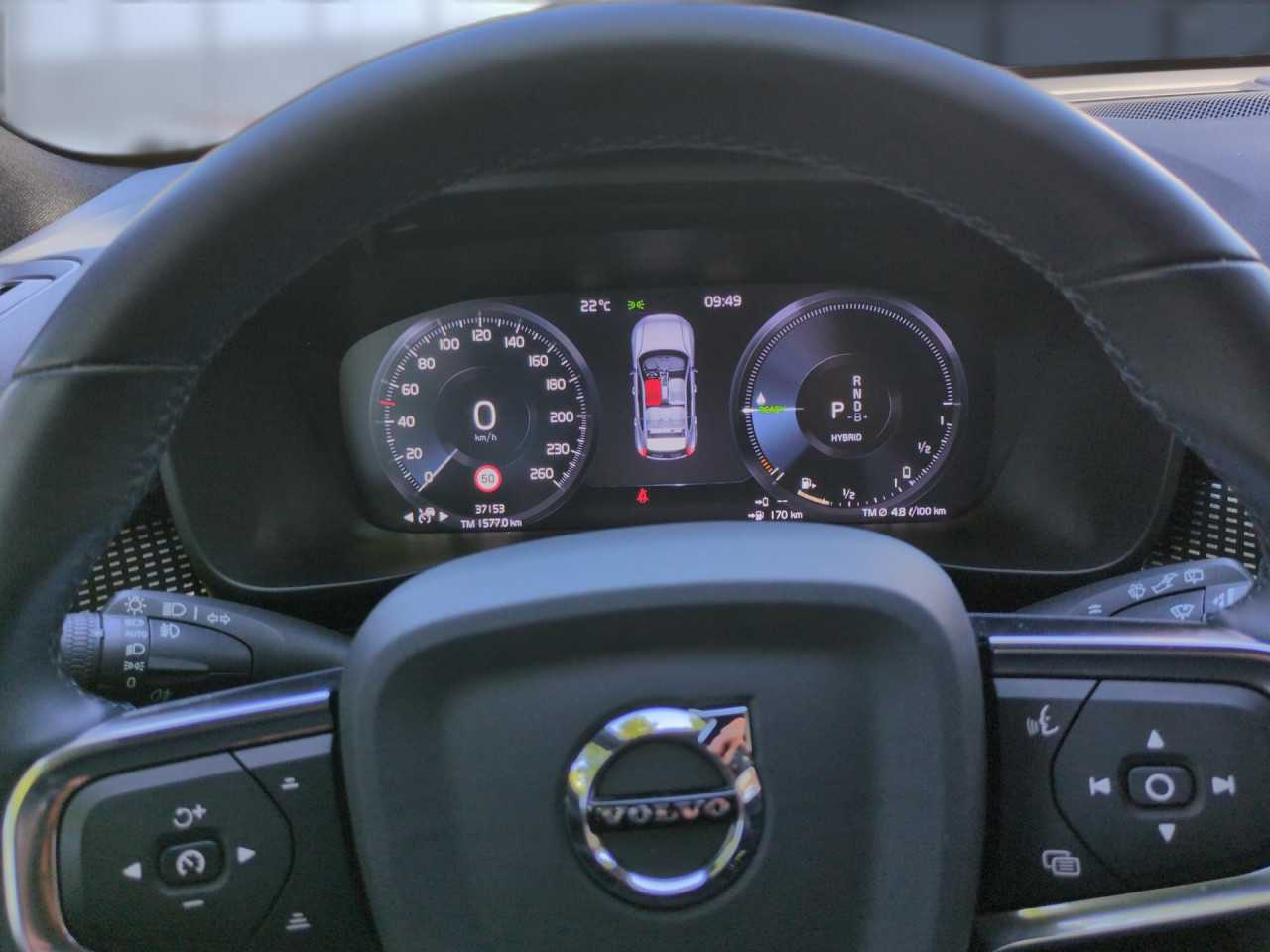 Volvo  XC40