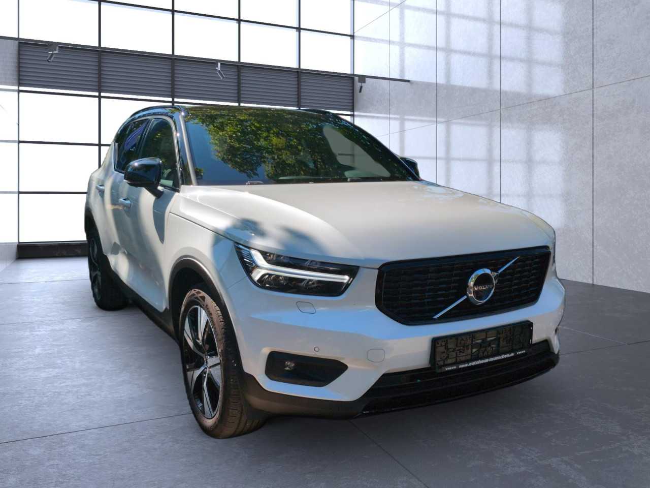 Volvo  XC40