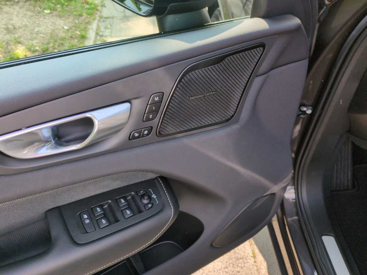 Volvo  XC60