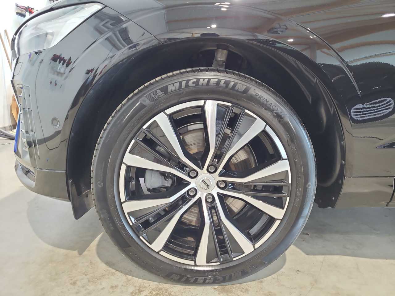 Volvo  XC60