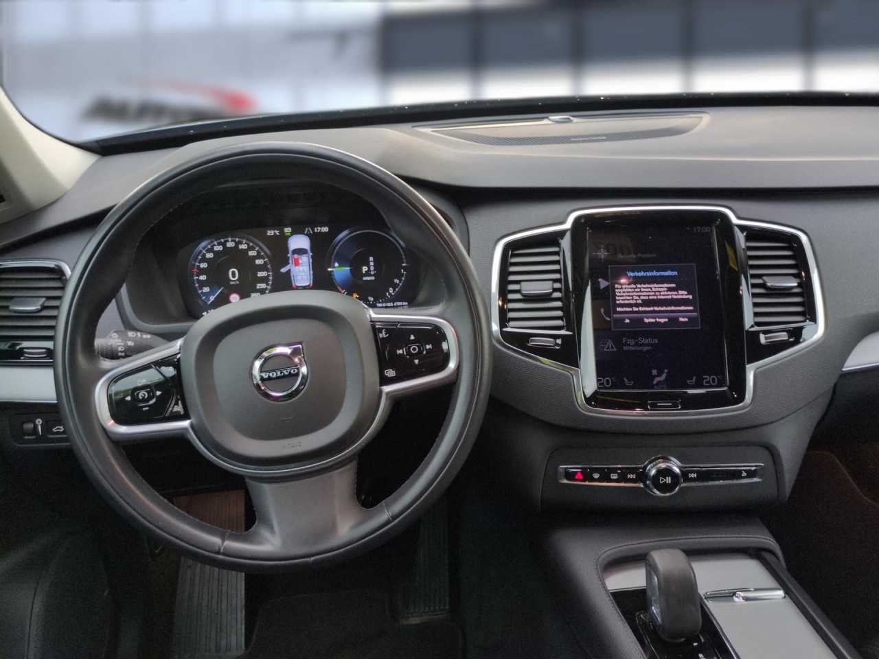 Volvo  XC90