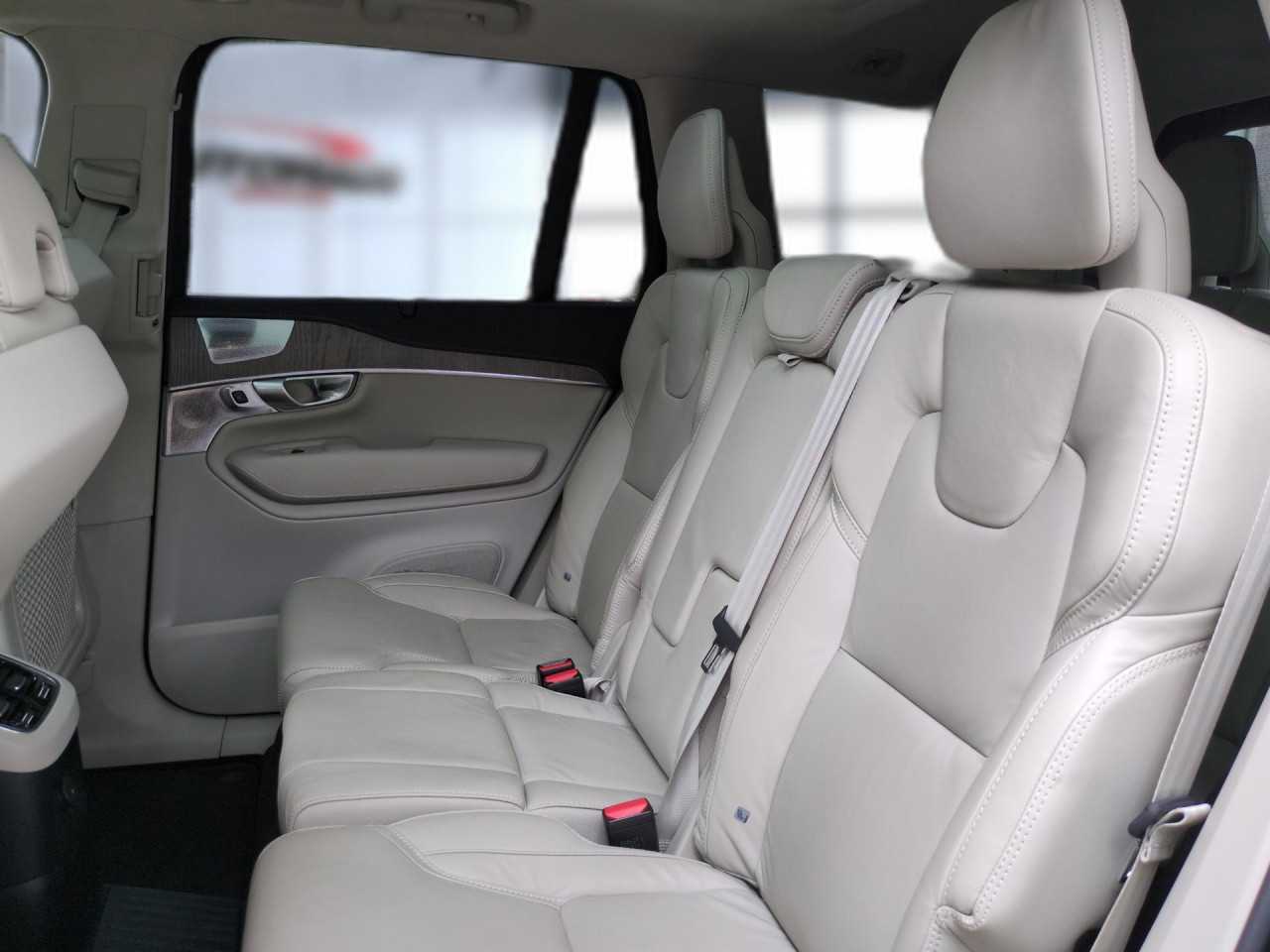 Volvo  XC90
