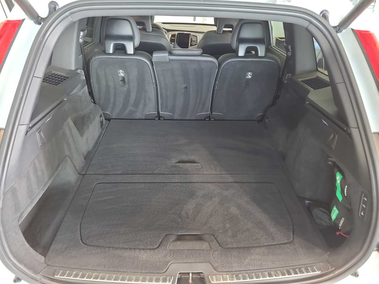 Volvo  XC90