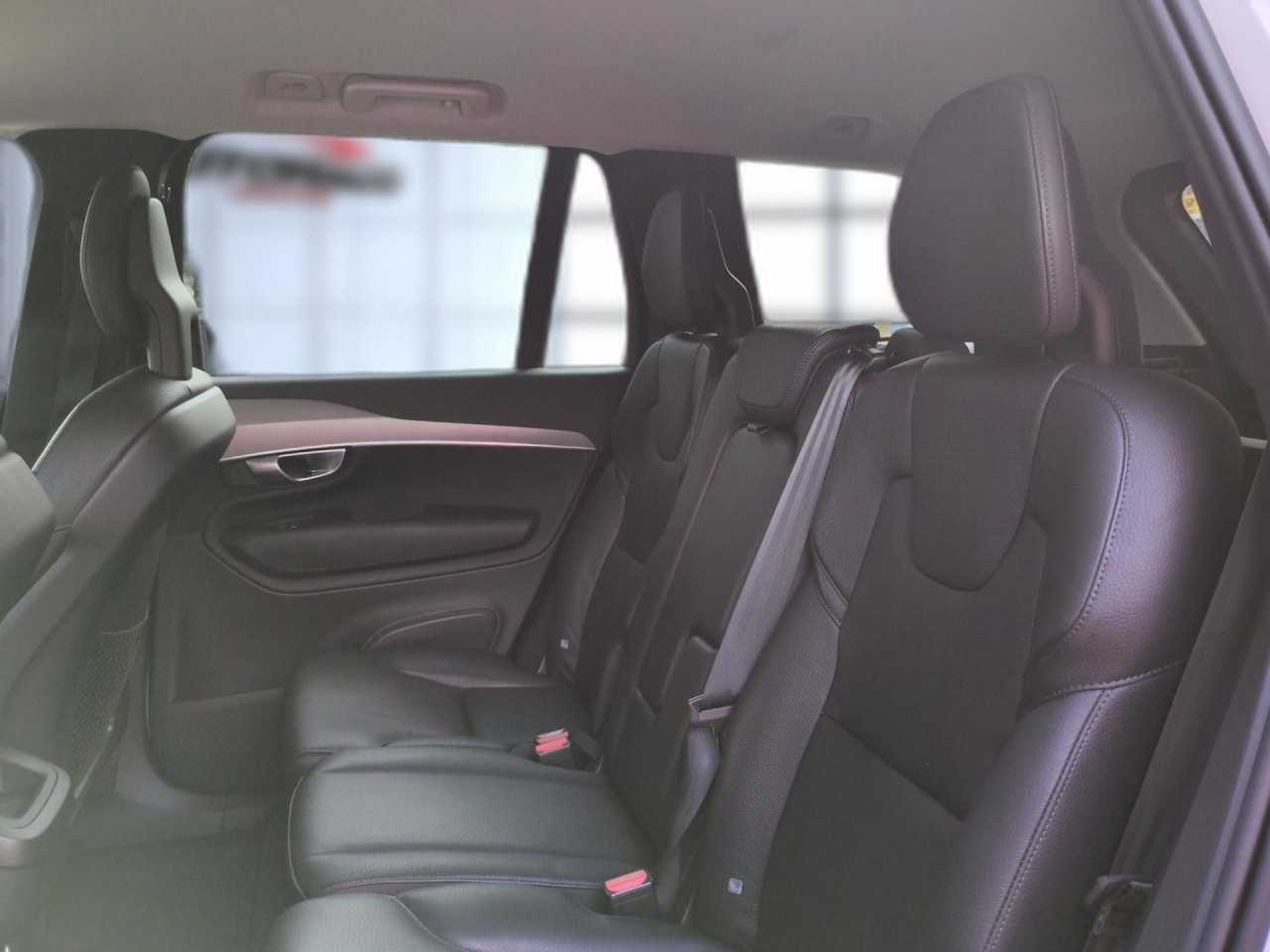 Volvo  XC90