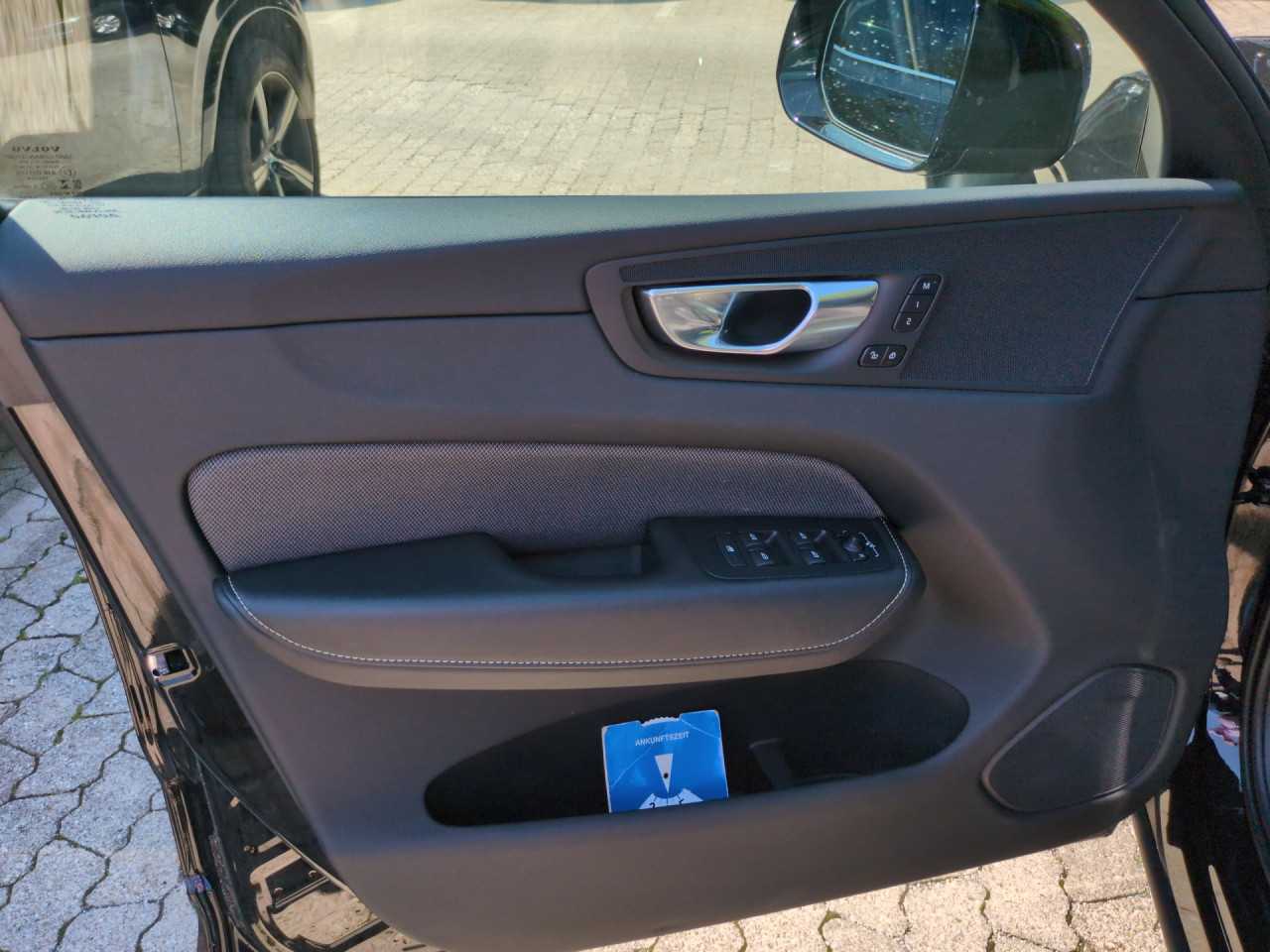 Volvo  XC60