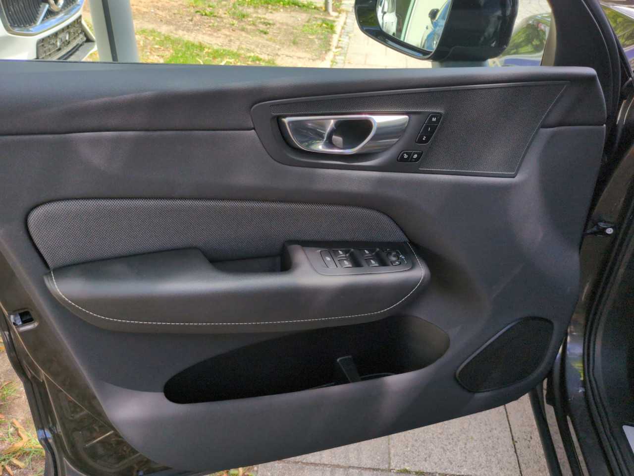 Volvo  XC60