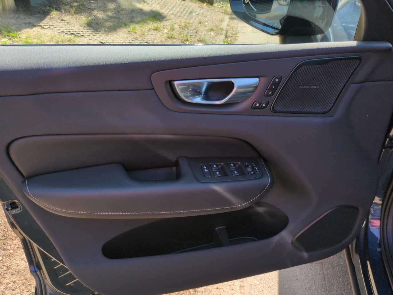 Volvo  XC60