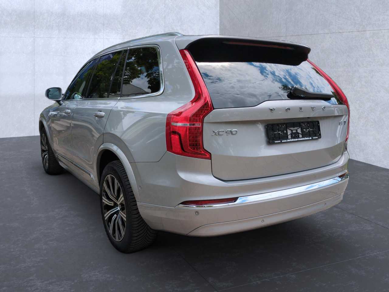 Volvo  XC90
