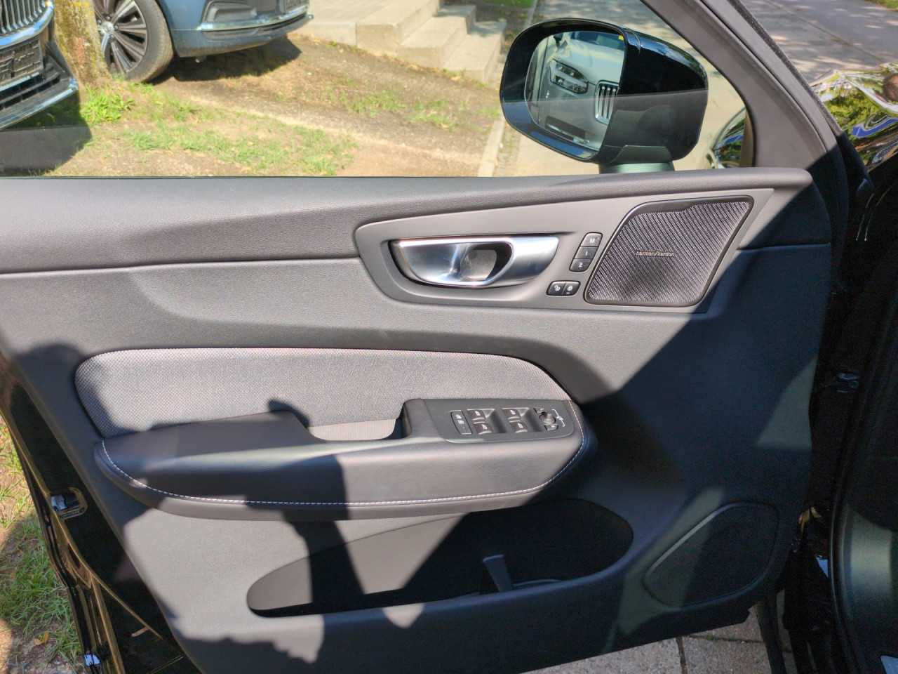 Volvo  XC60
