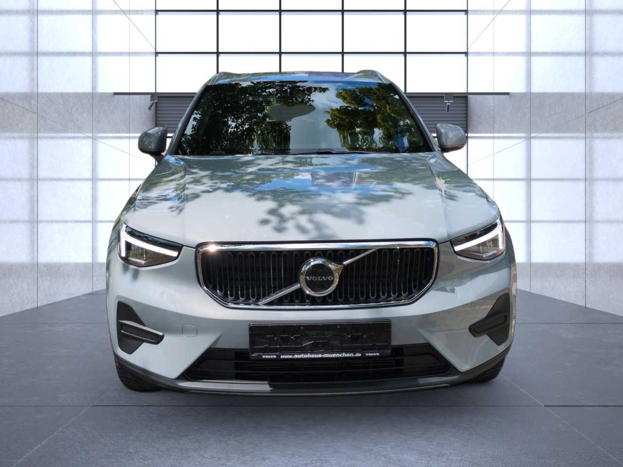 Volvo  XC40