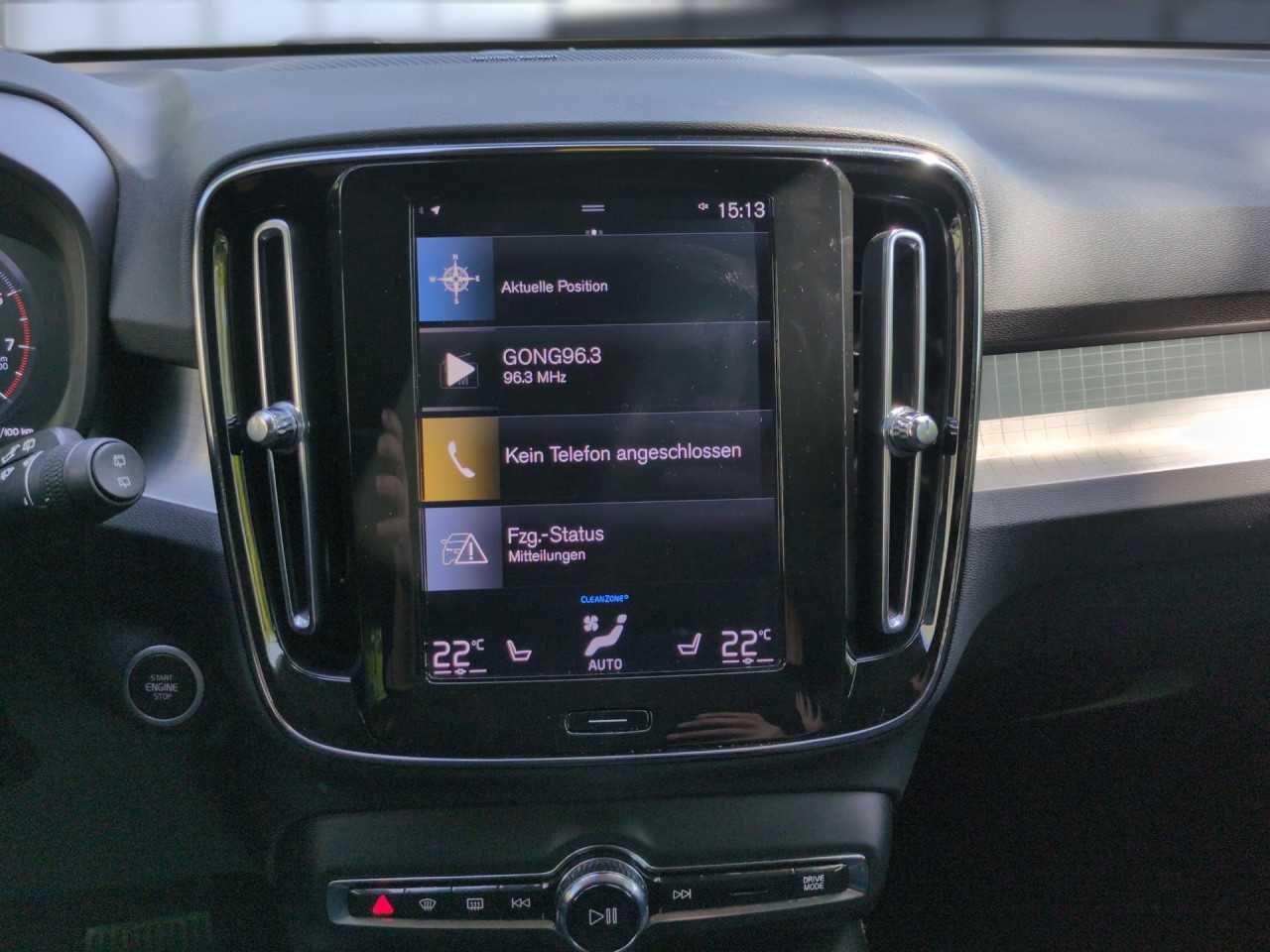 Volvo  XC40
