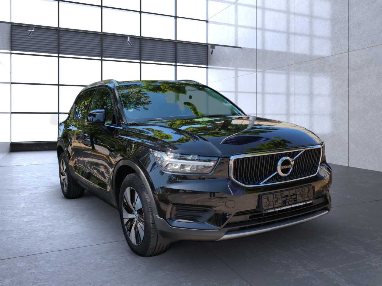 Volvo  XC40