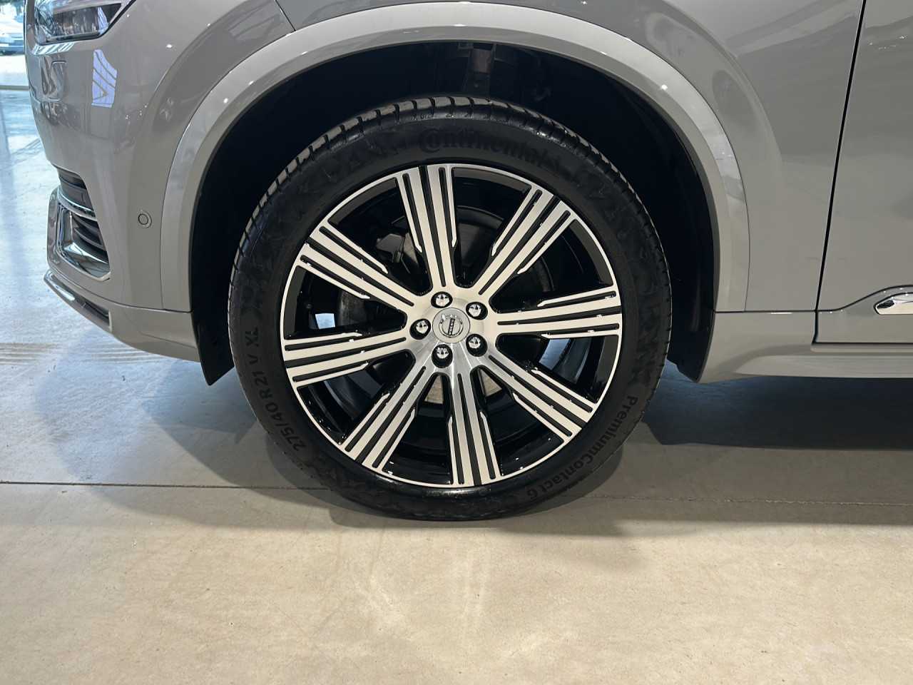 Volvo  XC90