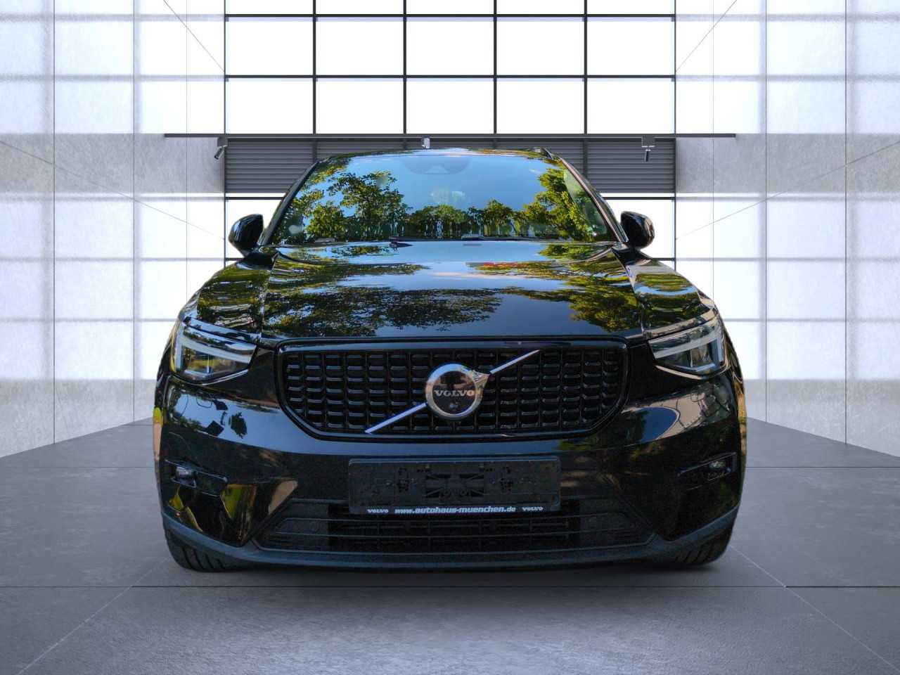 Volvo  XC40