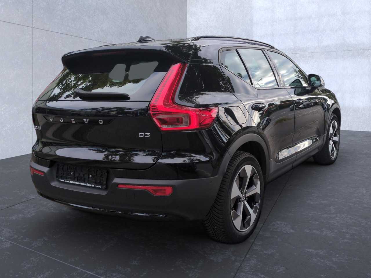 Volvo  XC40
