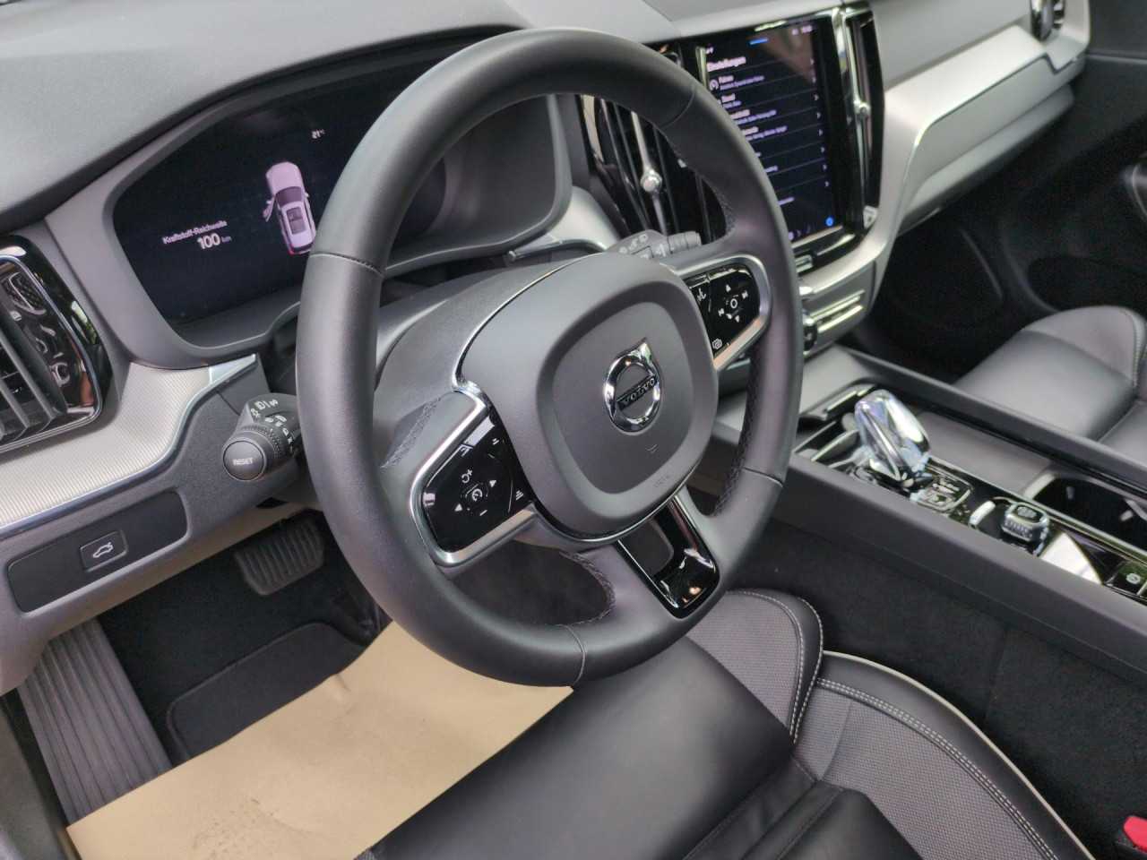 Volvo  XC60