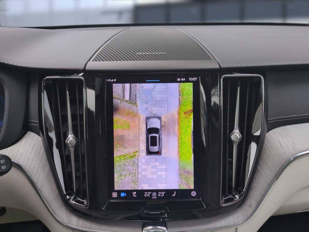 Volvo  XC60