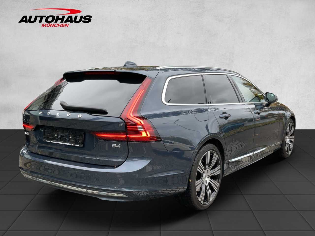 Volvo  V90 Ultimate Bright 360°/Head Up/Massage/Standhzg