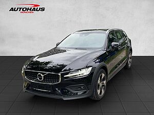 Volvo  V60 CC Pro AWD