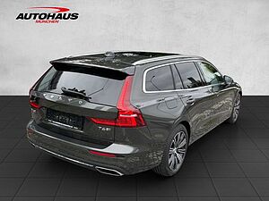 Volvo  V60 Inscription Plug-In Hybrid AWD