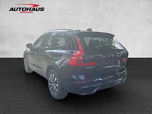 Volvo  XC 60 R Design 2WD