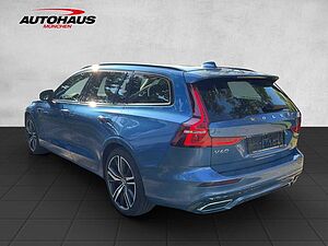 Volvo  V60 R Design Recharge Plug-In Hybrid AWD