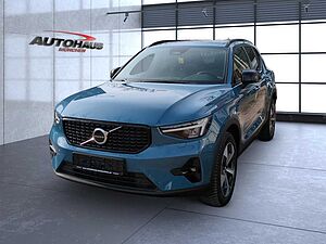 Volvo  XC 40 Plus Dark 2WD