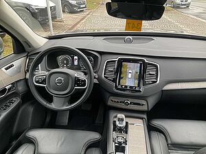 Volvo  XC90