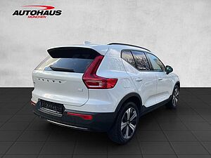 Volvo  XC 40 Ultimate Dark Recharge Plug-In Hybrid 2WD