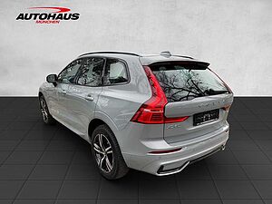 Volvo  XC 60 Plus Dark AWD