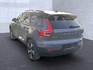 Volvo  XC40