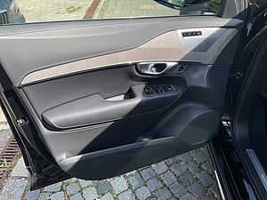 Volvo  XC90