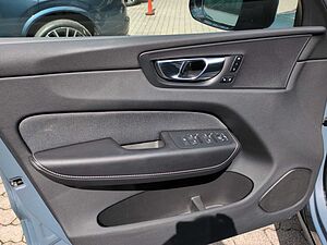 Volvo  XC60