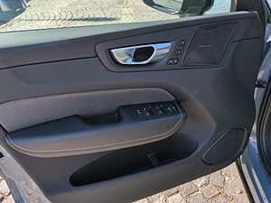 Volvo  XC60