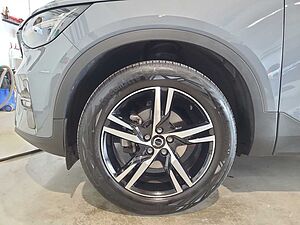 Volvo  XC40