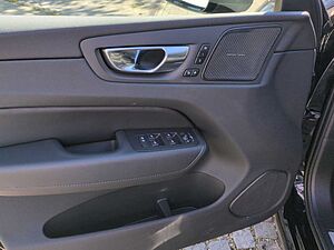 Volvo  XC60