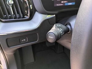 Volvo  XC60