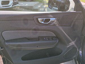 Volvo  XC60