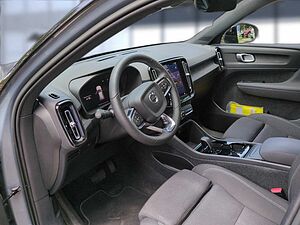 Volvo  XC40