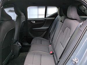 Volvo  XC40