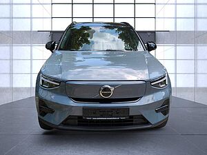 Volvo  XC40