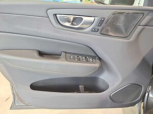 Volvo  XC60