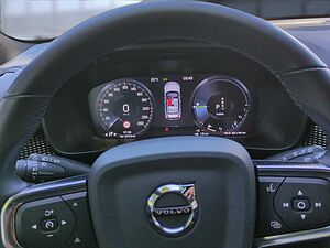 Volvo  XC40