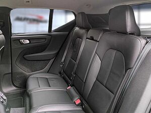 Volvo  XC40
