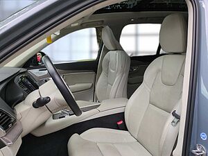 Volvo  XC90