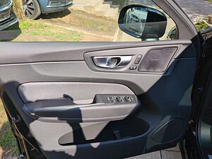 Volvo  XC60