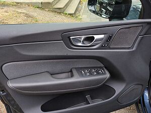 Volvo  XC60