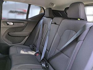 Volvo  XC40